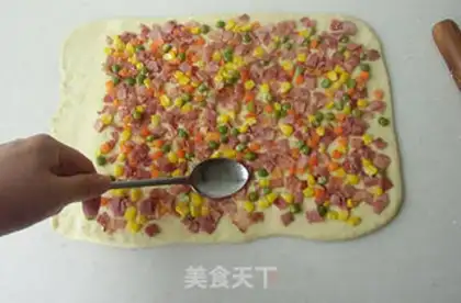 Make Bacon cheese rolls step 5