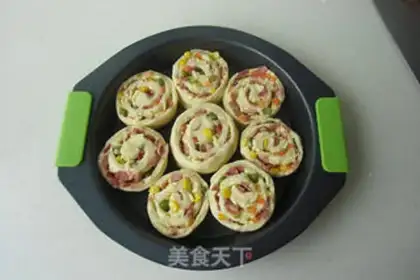 Make Bacon cheese rolls step 8