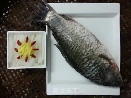 Make Silver silk fish soup step 1