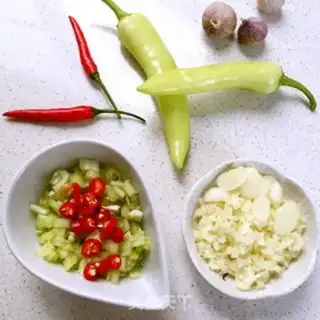 Make Garlic pellets step 0