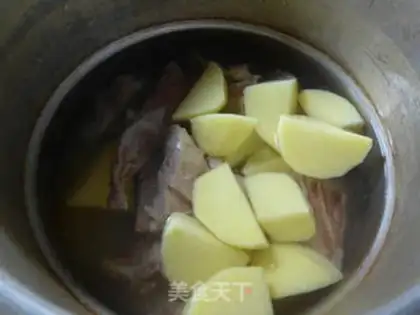 Make Potato broth step 4