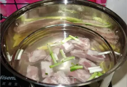 Make New Jell-O ribs step 1