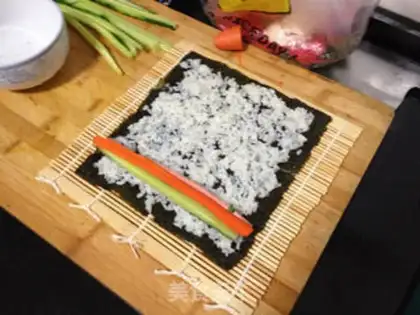 Make Simple sushi step 3