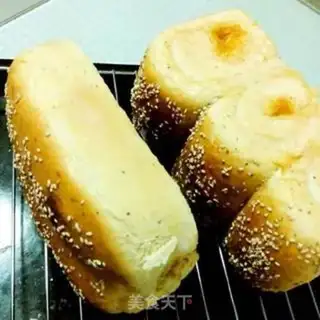 Make Soy sauce toast step 7