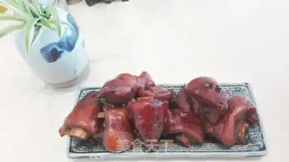 Make Hot pig hoof step 10
