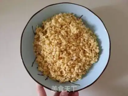Make Green bean cake step 0