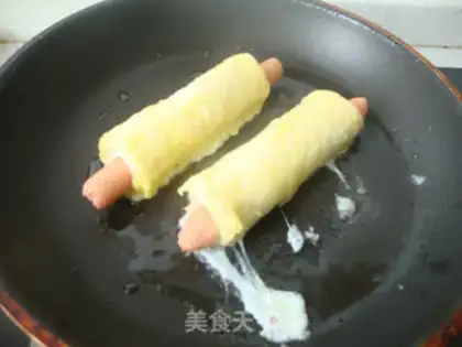 Make Toast hot dog step 3