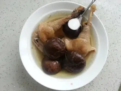 Make A chicken leg with mushrooms step 5