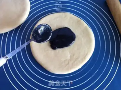 Make Black sesame bread step 4