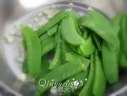 Make Garlic Dutch beans step 5