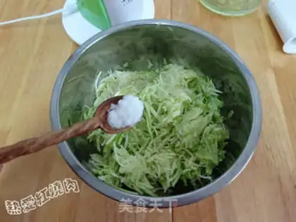 Make Squirty pork pan step 6