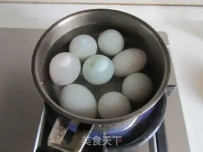 Make Homemade salted eggs step 9