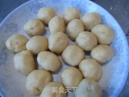 Make Hong Kong pineapple step 9