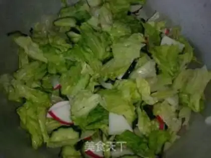 Make Fried sesame vegetable salad step 2