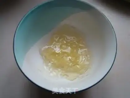 Make Mango frozen cheesemus step 2