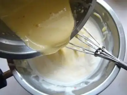 Make Mango frozen cheesemus step 5