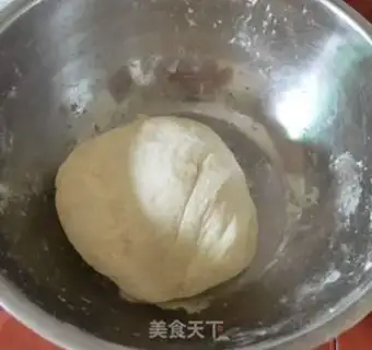 Make Dry onion pork buns step 6