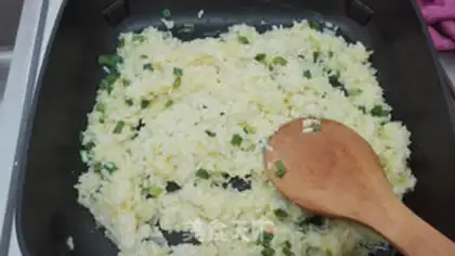 Make Egg fried rice step 5