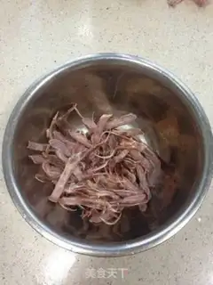 Make Weird duck tongue step 2