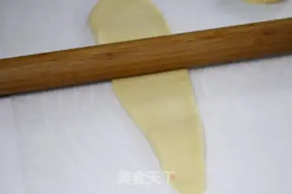 Make Simple butter rolls step 9