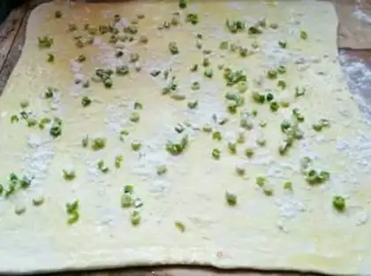 Make Onion cake step 3