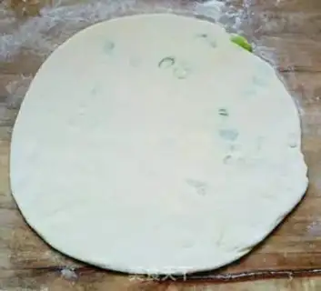Make Onion cake step 4