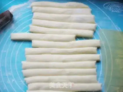 Make Frozen milk bread bar step 4