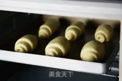 Make Simple butter rolls step 12