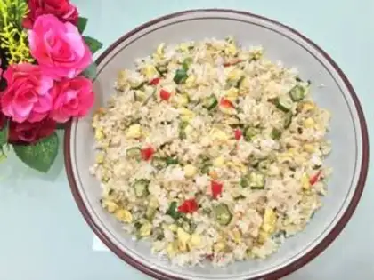 Make Autumn egg fried rice step 11