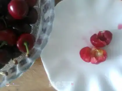 Make Cherry mango popsicle step 1