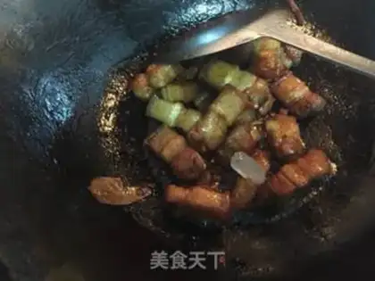 Make A simple version of red meat step 4