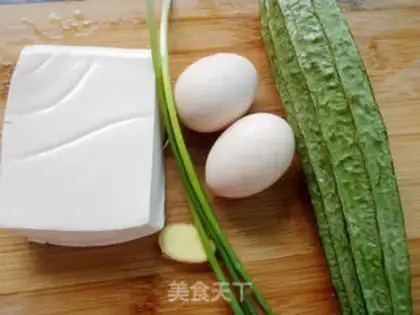 Make Smelt tofu egg soup step 0