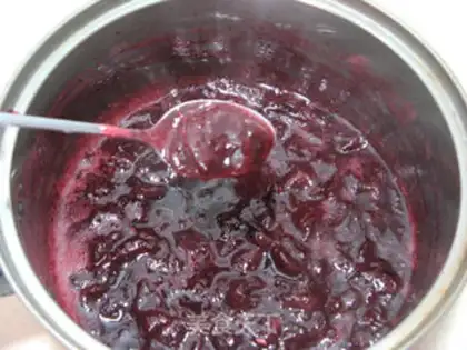 Make Delicious cherry sauce step 6