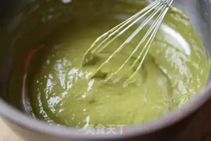 Make Tea strawberry rolls step 5