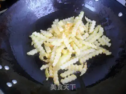 Make Spicy potatoes step 3