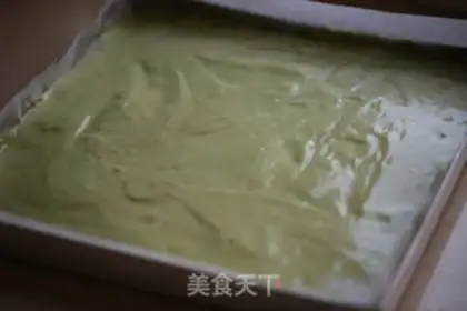 Make Tea strawberry rolls step 14