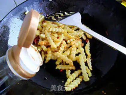 Make Spicy potatoes step 6