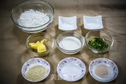 Make Homemade onion combs step 0
