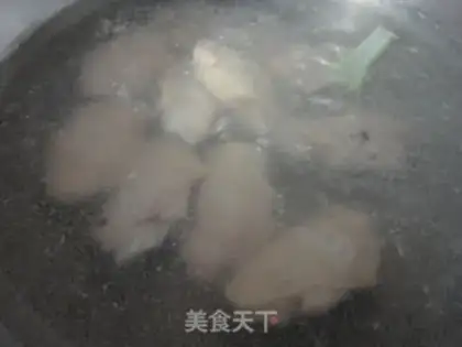 Make Red chicken wings step 1