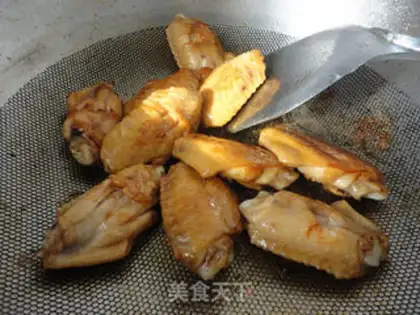 Make Red chicken wings step 4