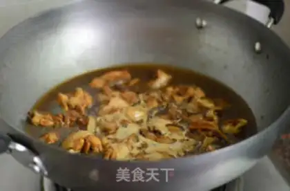 Make Pepper mushroom chicken step 9