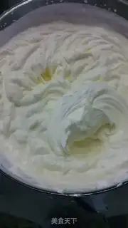 Make Mango lasagna cake step 2