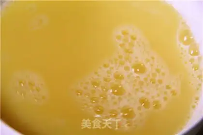 Make Microwave egg stew step 2