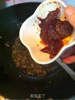 Make Homemade spicy beef sauce step 7