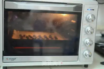 Make Coca-coffee cookies step 7