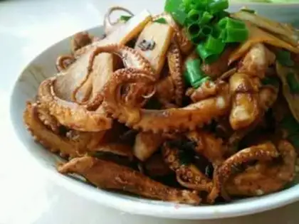 Make White and fried octopus step 8