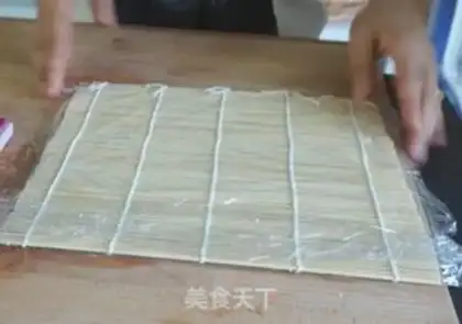 Make Sushi California roll step 1