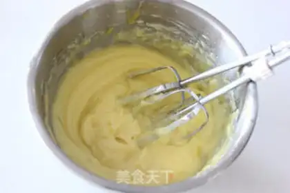 Make Homemade salad sauce step 4