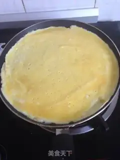 Make Egg and vegetable rolls step 2