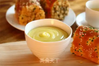 Make Homemade salad sauce step 7